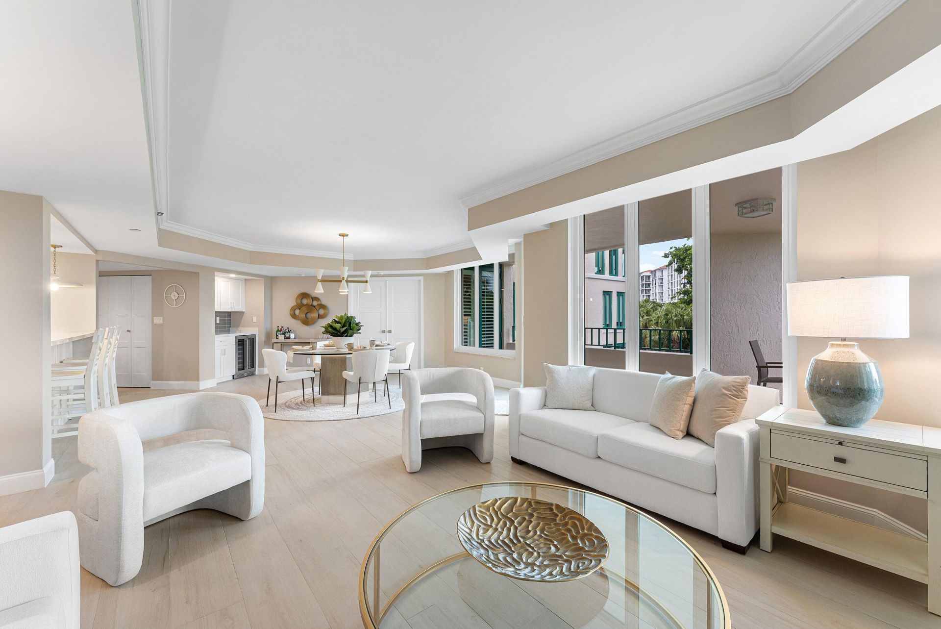 100 SE 5th Avenue, Unit 404, Boca Raton, FL 33432 Photo