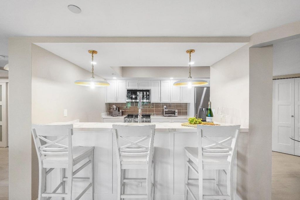 100 SE 5th Avenue, Unit 404, Boca Raton, FL 33432 Photo