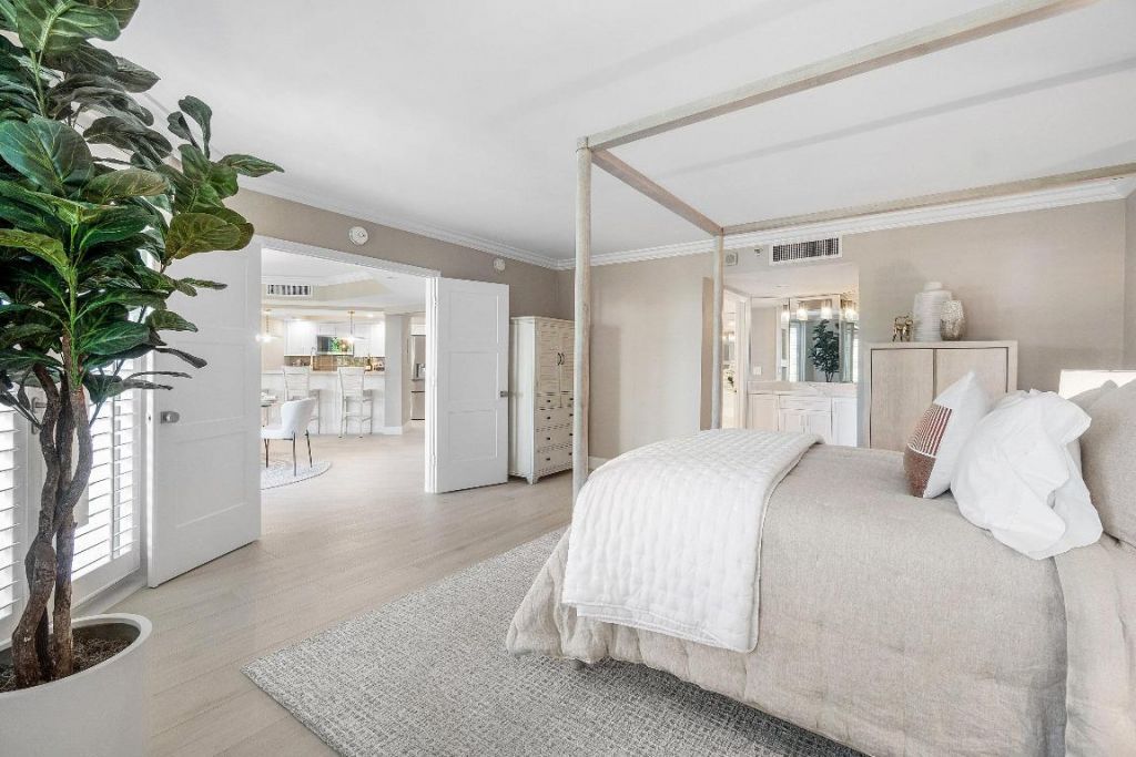 100 SE 5th Avenue, Unit 404, Boca Raton, FL 33432 Photo