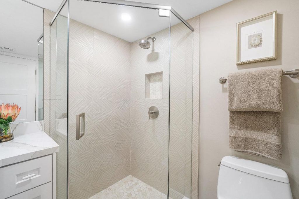 100 SE 5th Avenue, Unit 404, Boca Raton, FL 33432 Photo