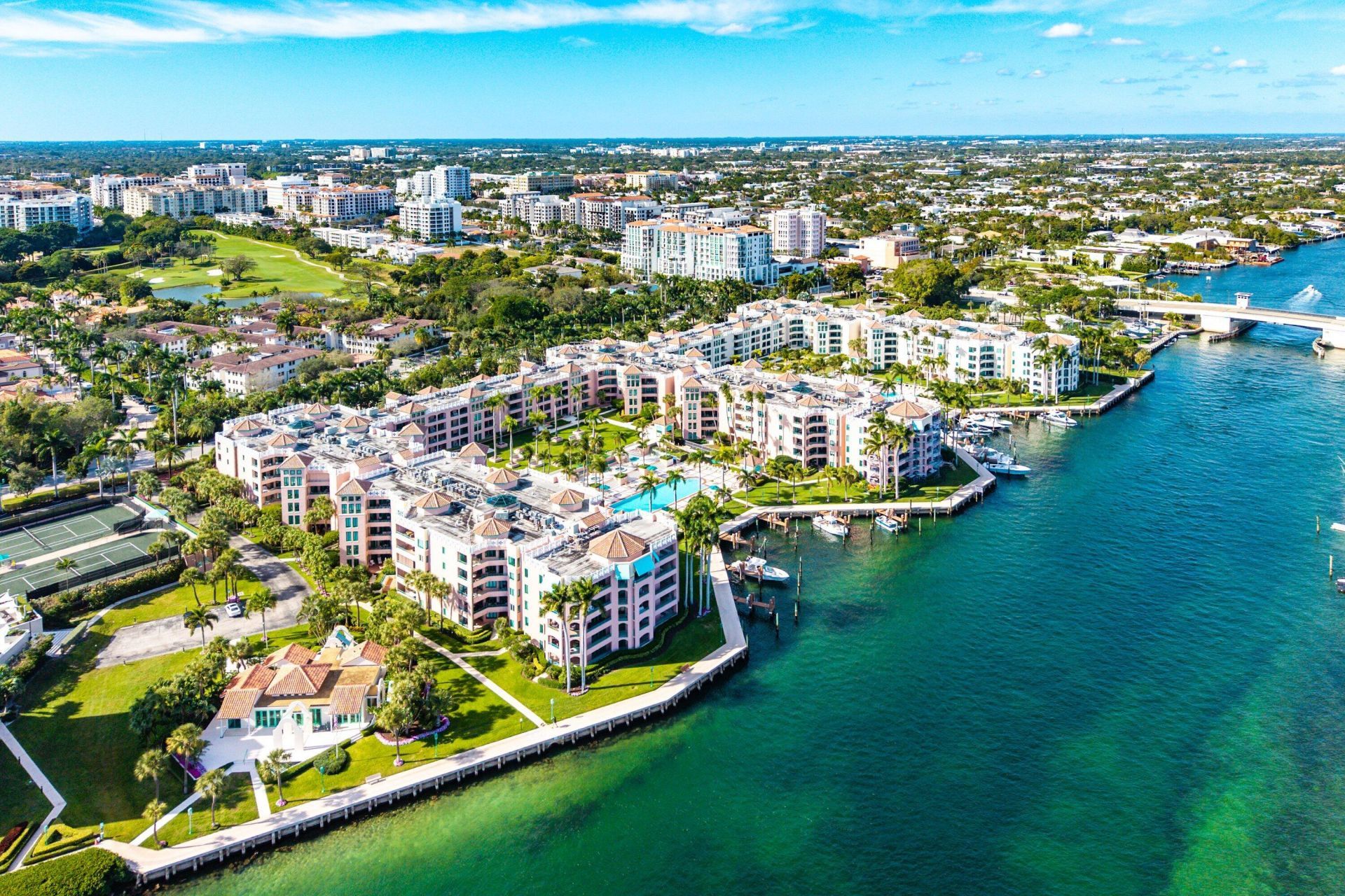 100 SE 5th Avenue, Unit 404, Boca Raton, FL 33432 Photo