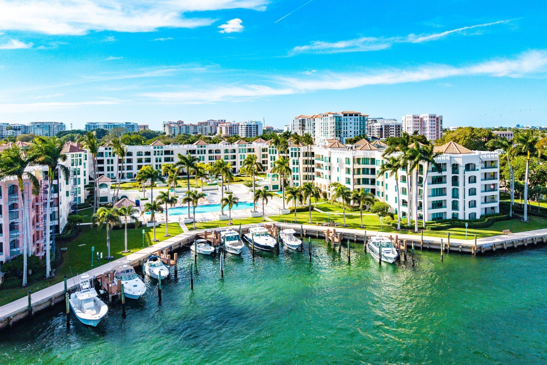100 SE 5th Avenue, Unit 404, Boca Raton, FL 33432 Photo