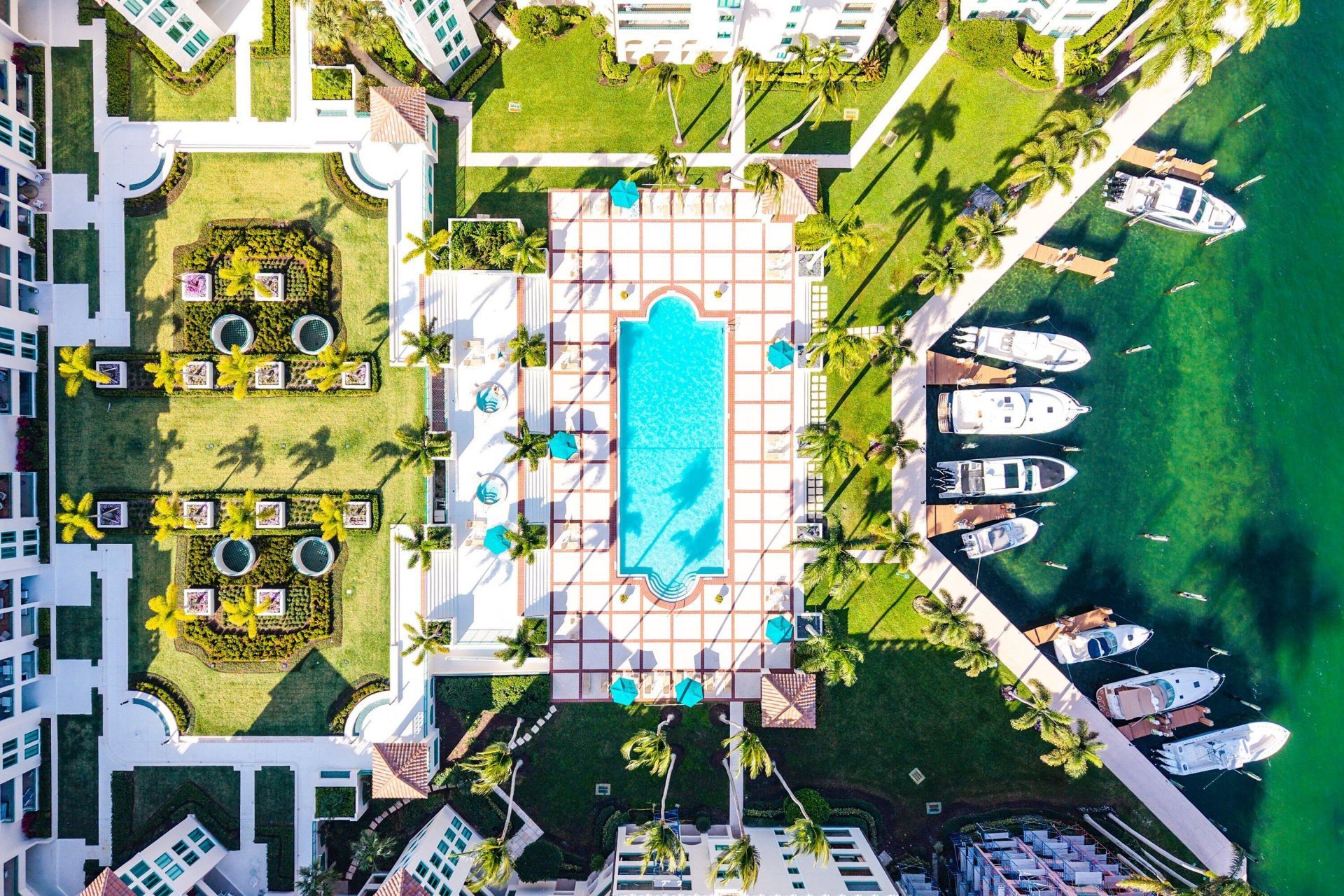 100 SE 5th Avenue, Unit 404, Boca Raton, FL 33432 Photo