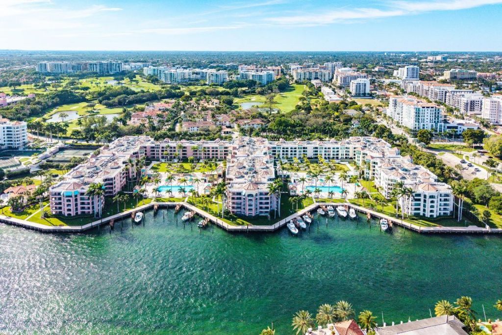 100 SE 5th Avenue, Unit 404, Boca Raton, FL 33432 Photo