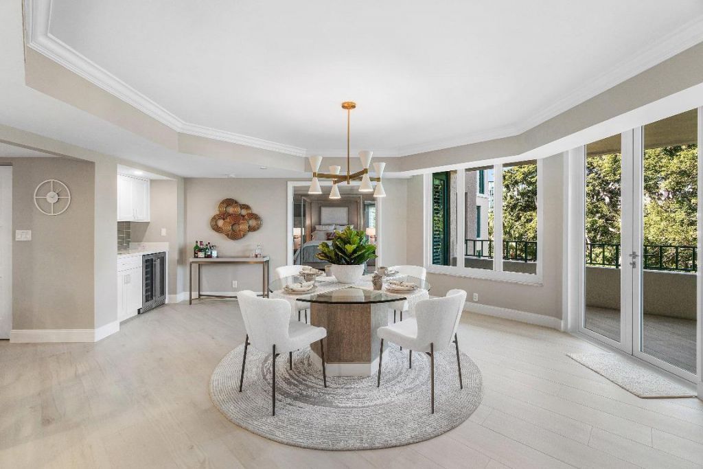 100 SE 5th Avenue, Unit 404, Boca Raton, FL 33432 Photo