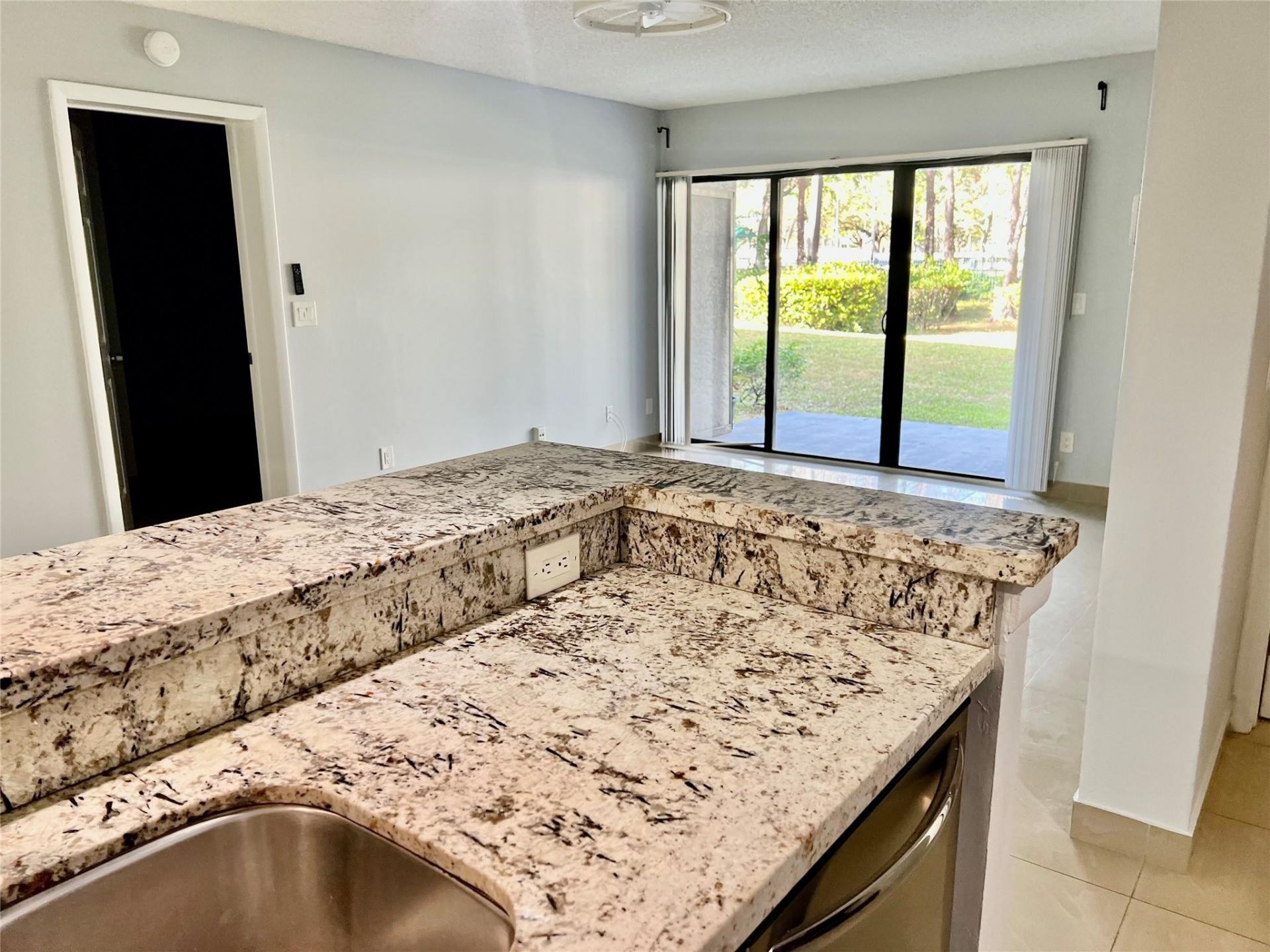 9288 W Atlantic Boulevard, Unit 1114, Coral Springs, FL 33071 Photo
