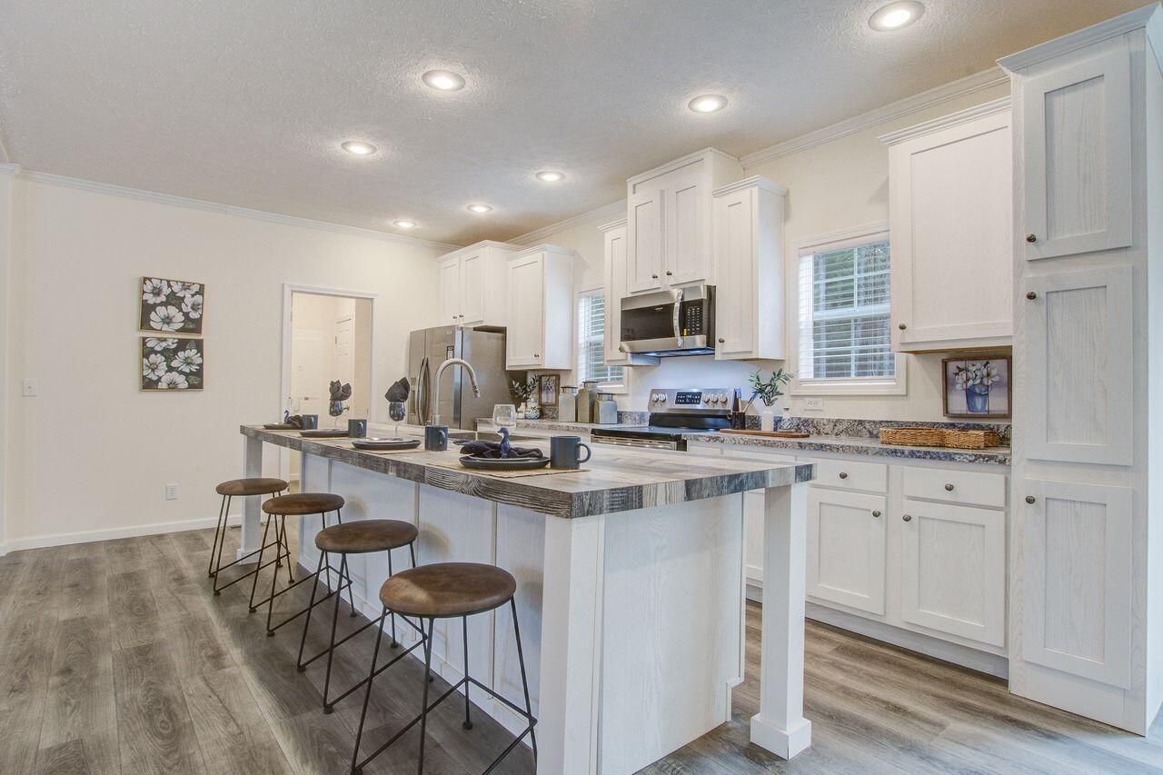 1576 Pine Grove Road Photo 11