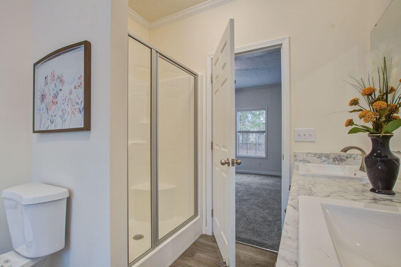 1576 Pine Grove Road Photo 22