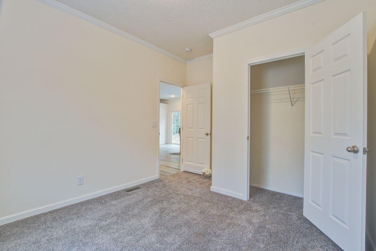 1576 Pine Grove Road Photo 27