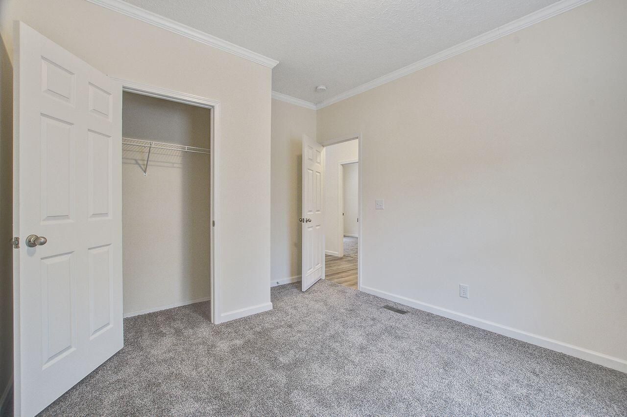 1576 Pine Grove Road Photo 30