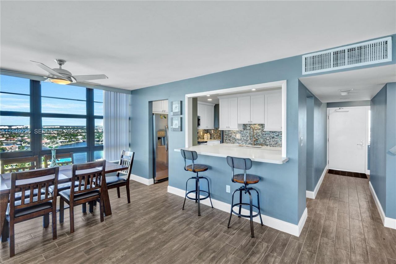380 Seaview Ct, Unit 1703, Marco Island, FL 34145 Photo