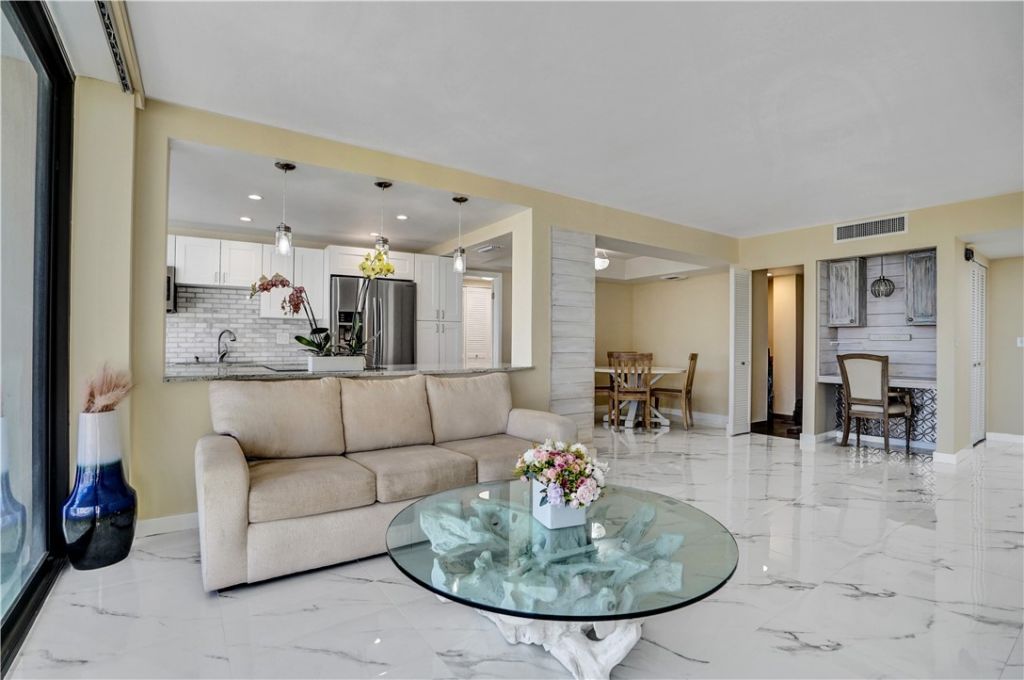 3590 S Ocean Boulevard, Unit 809, South Palm Beach, FL 33480 Photo