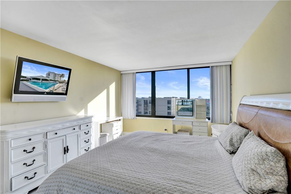 3590 S Ocean Boulevard, Unit 809, South Palm Beach, FL 33480 Photo
