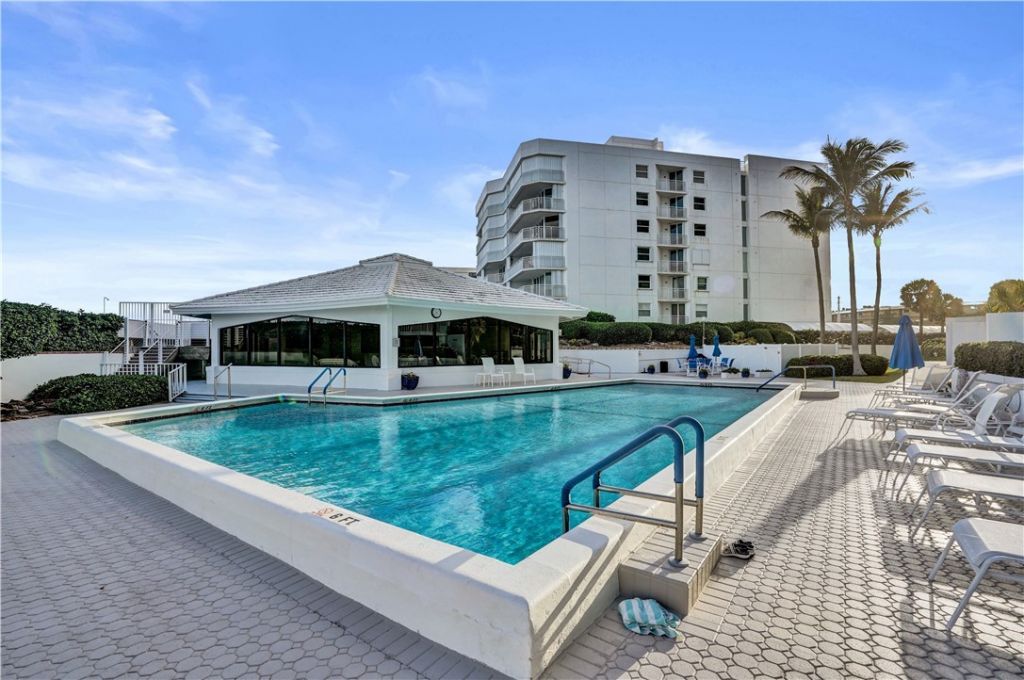 3590 S Ocean Boulevard, Unit 809, South Palm Beach, FL 33480 Photo