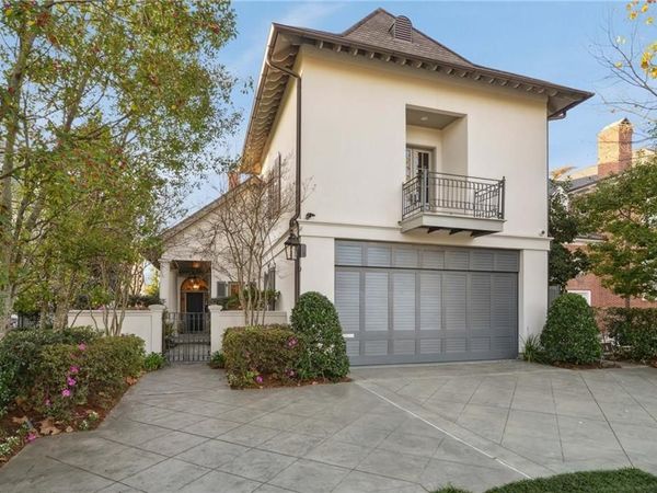 8 TOKALON Place, Metairie, LA 70001