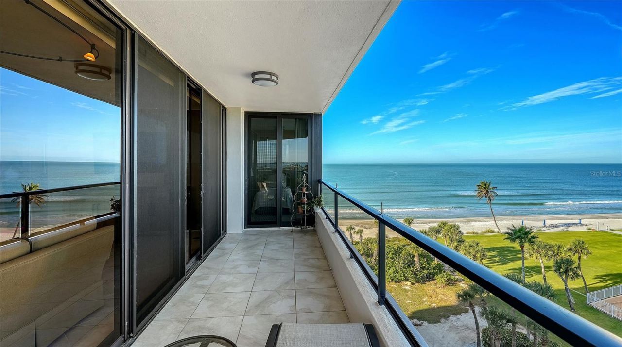 585 Sanctuary Drive, Unit B502, Longboat Key, FL 34228 Photo