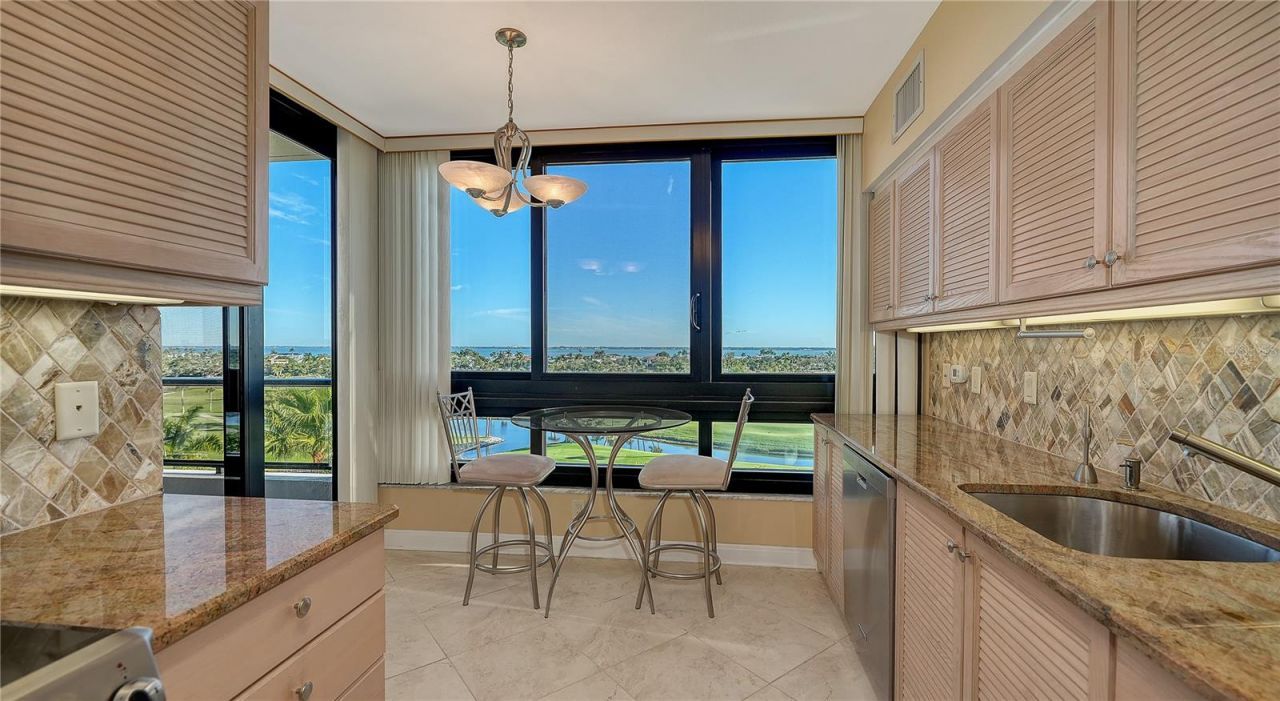 585 Sanctuary Drive, Unit B502, Longboat Key, FL 34228 Photo