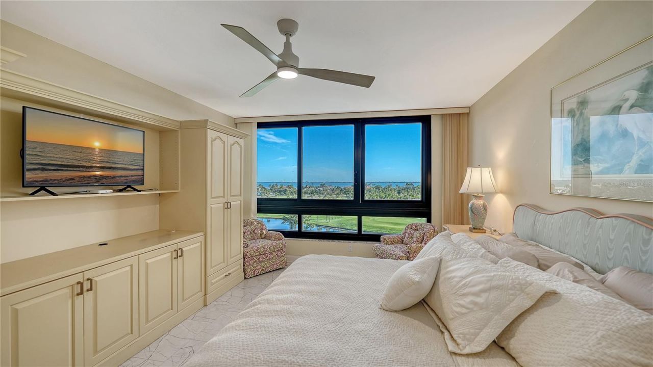 585 Sanctuary Drive, Unit B502, Longboat Key, FL 34228 Photo