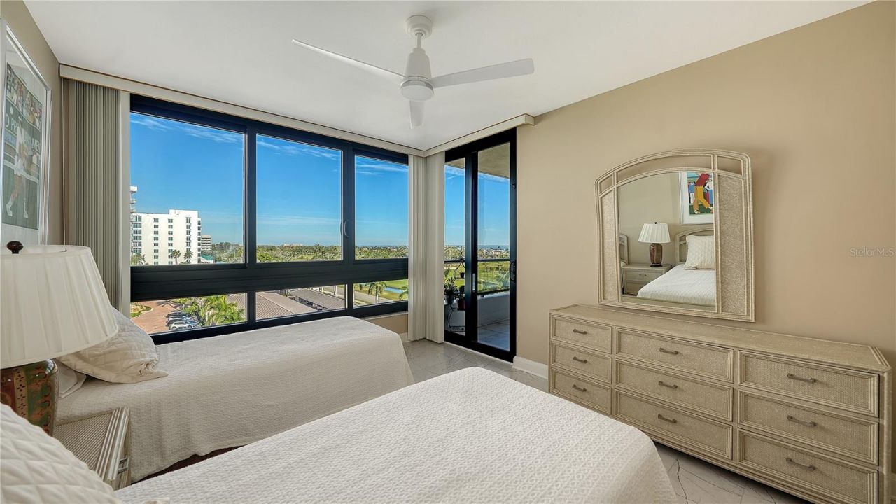 585 Sanctuary Drive, Unit B502, Longboat Key, FL 34228 Photo