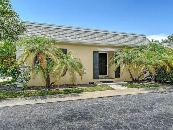 2425 ASPINWALL STREET, Unit 2425, SARASOTA, FL 34237