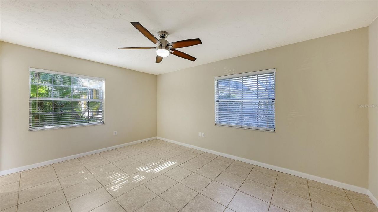 2425 Aspinwall Street, Unit 2425, Sarasota, FL 34237 Photo