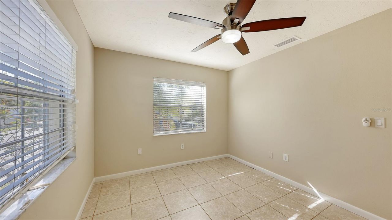 2425 Aspinwall Street, Unit 2425, Sarasota, FL 34237 Photo