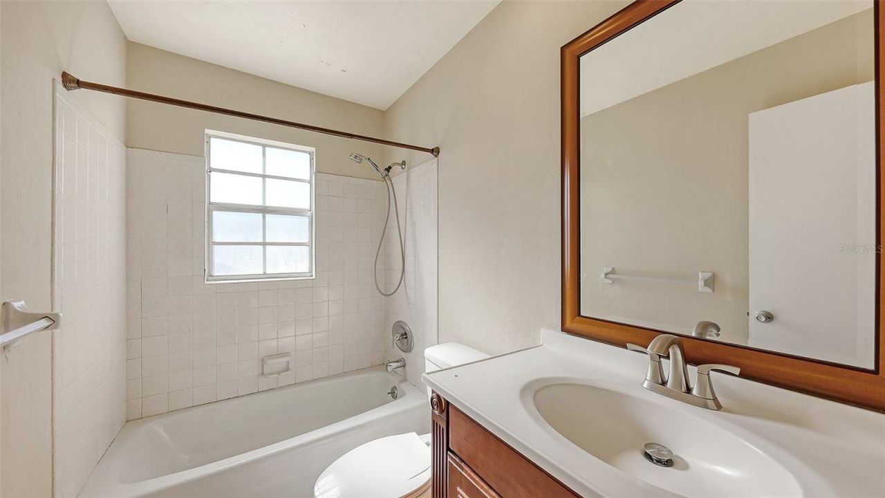 2425 Aspinwall Street, Unit 2425, Sarasota, FL 34237 Photo