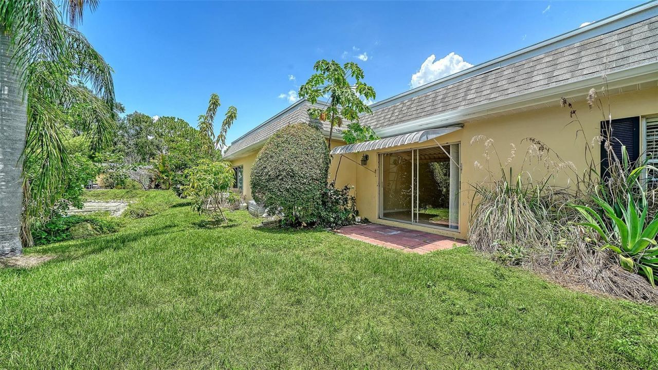 2425 Aspinwall Street, Unit 2425, Sarasota, FL 34237 Photo