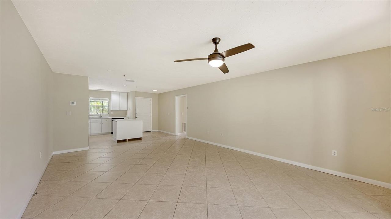 2425 Aspinwall Street, Unit 2425, Sarasota, FL 34237 Photo