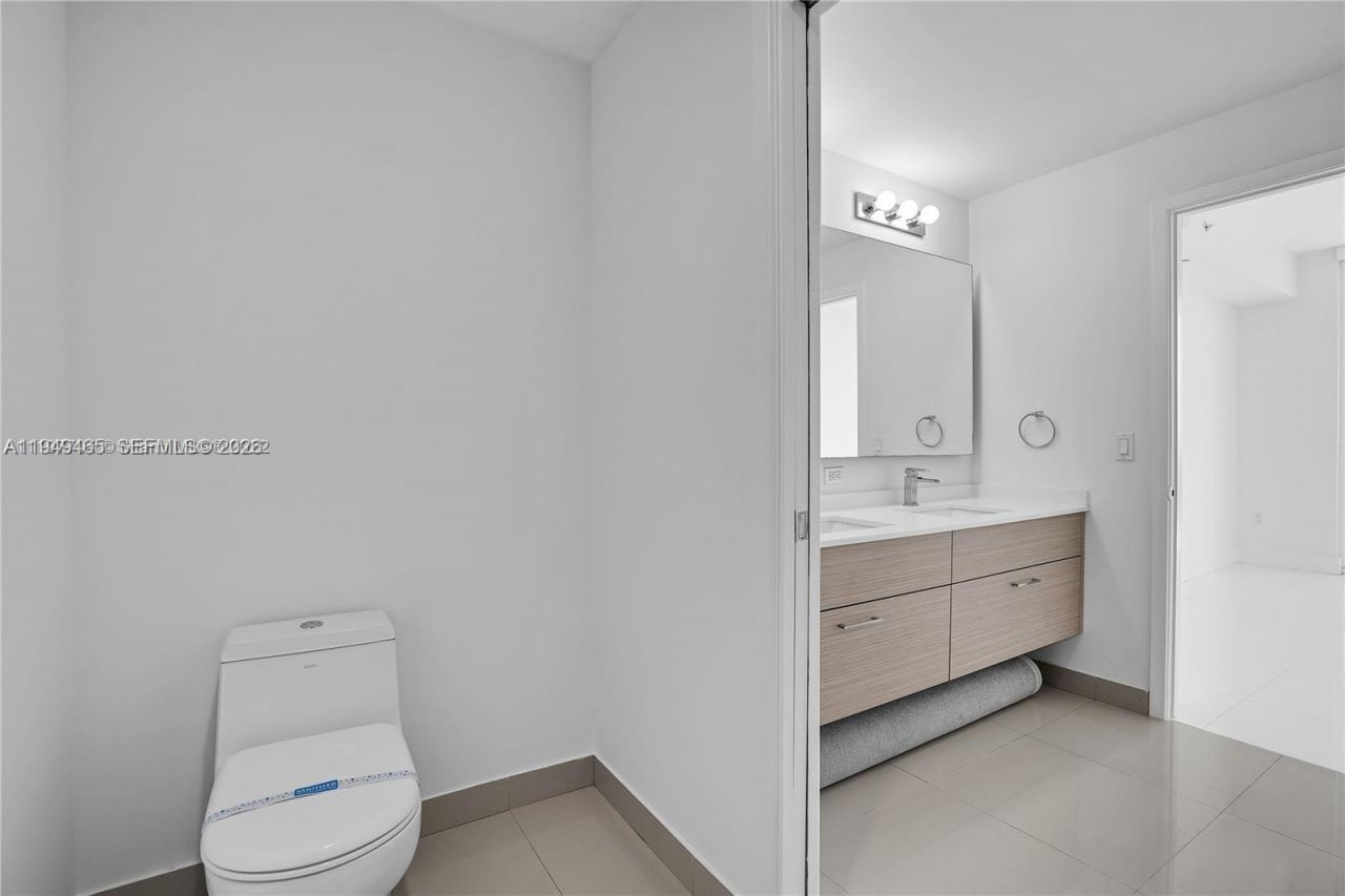 600 NE 27th St, Unit 2904, Miami, FL 33137 Photo