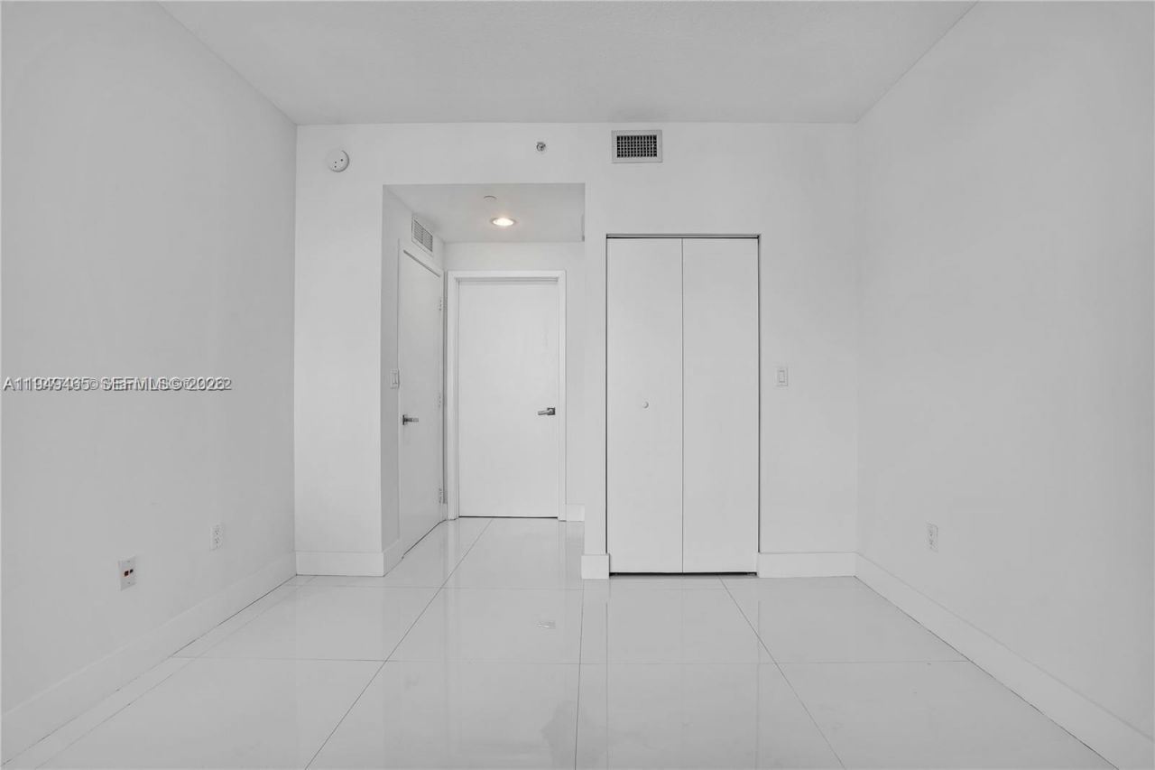 600 NE 27th St, Unit 2904, Miami, FL 33137 Photo