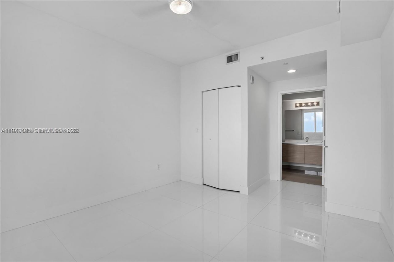 600 NE 27th St, Unit 2904, Miami, FL 33137 Photo