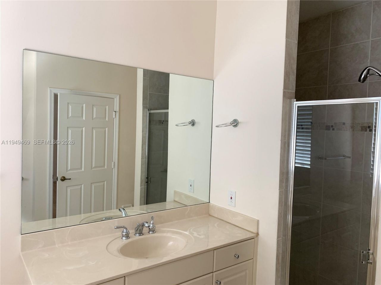 3338 Lakeside Dr, Unit 50, Davie, FL 33328 Photo