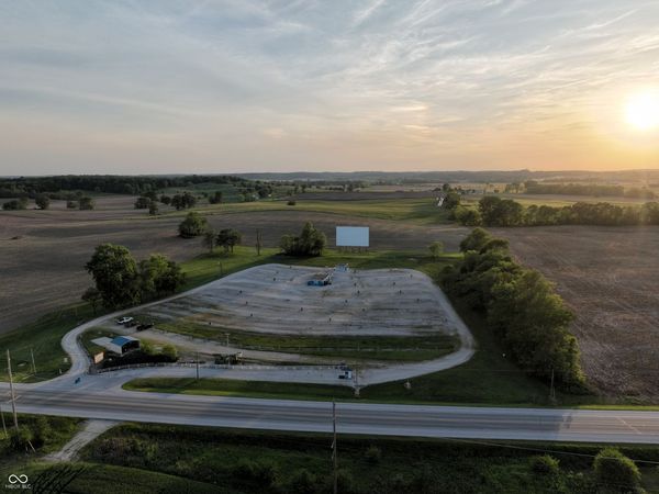 1055 State Road, Unit # 37, Mitchell, IN 47446