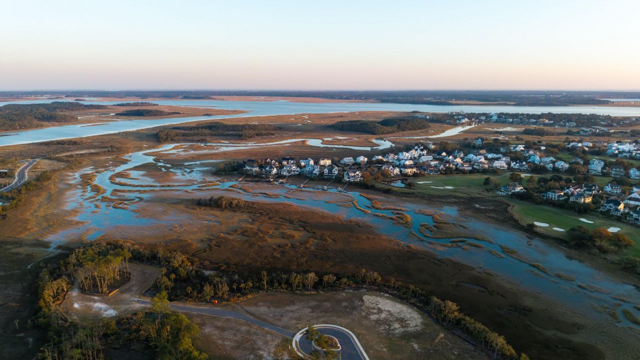 809 Roddin Street Photo 86