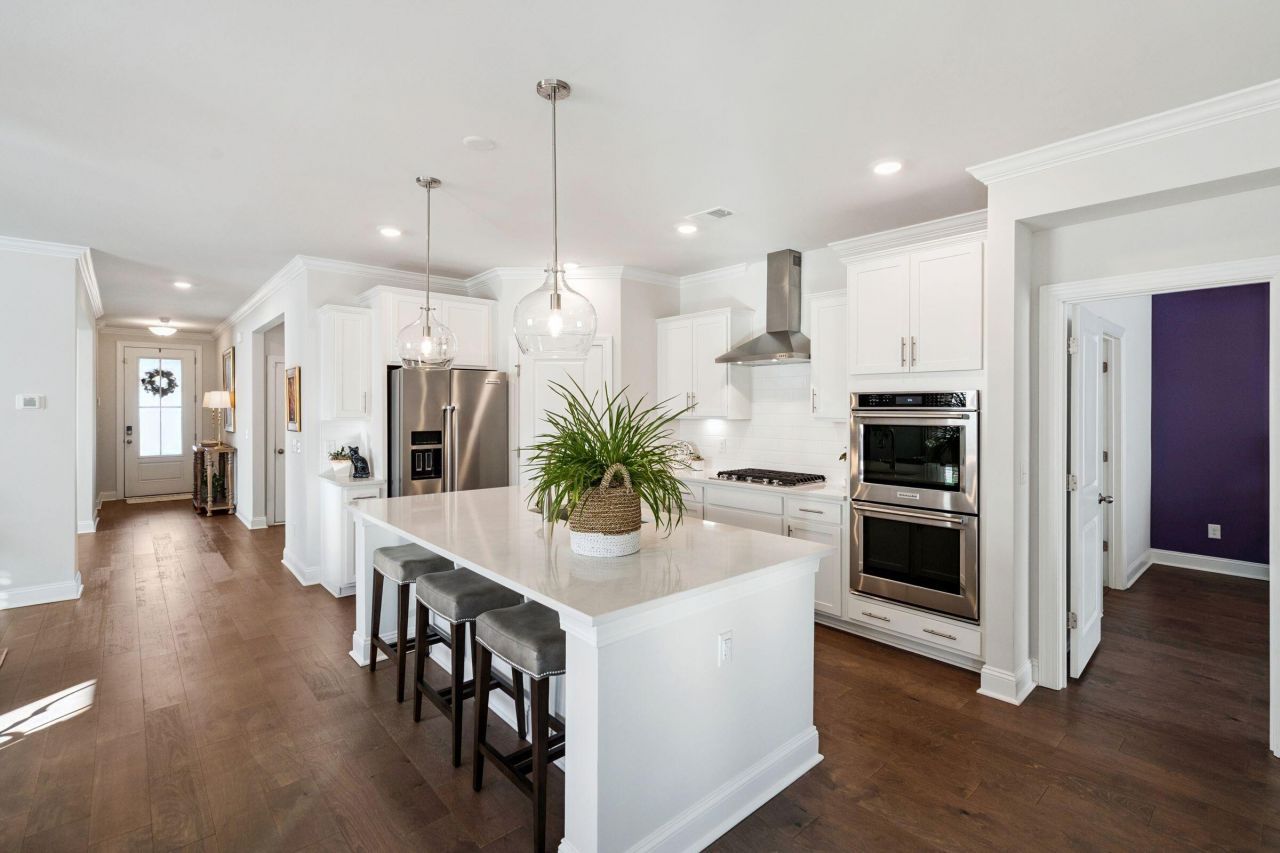 673 Pontoon Road Photo 11