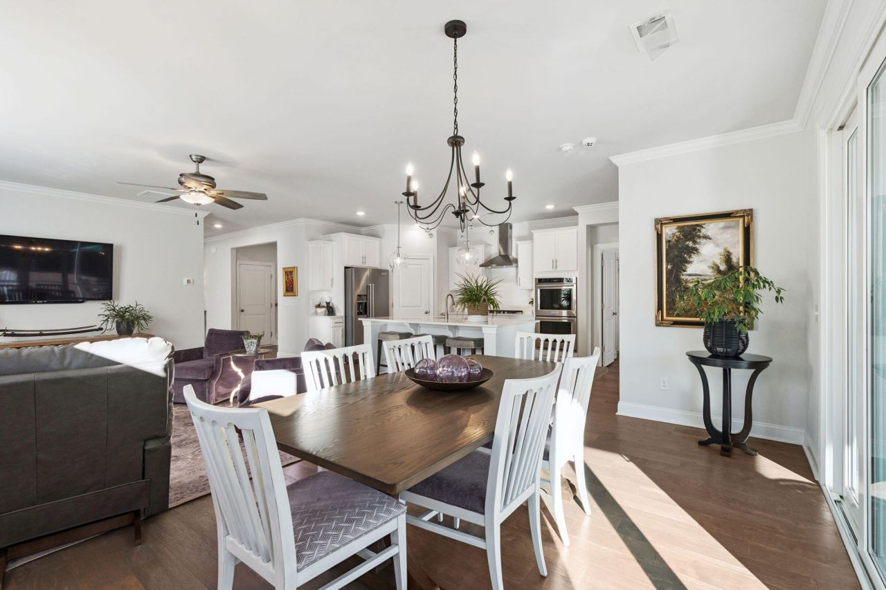 673 Pontoon Road Photo 24