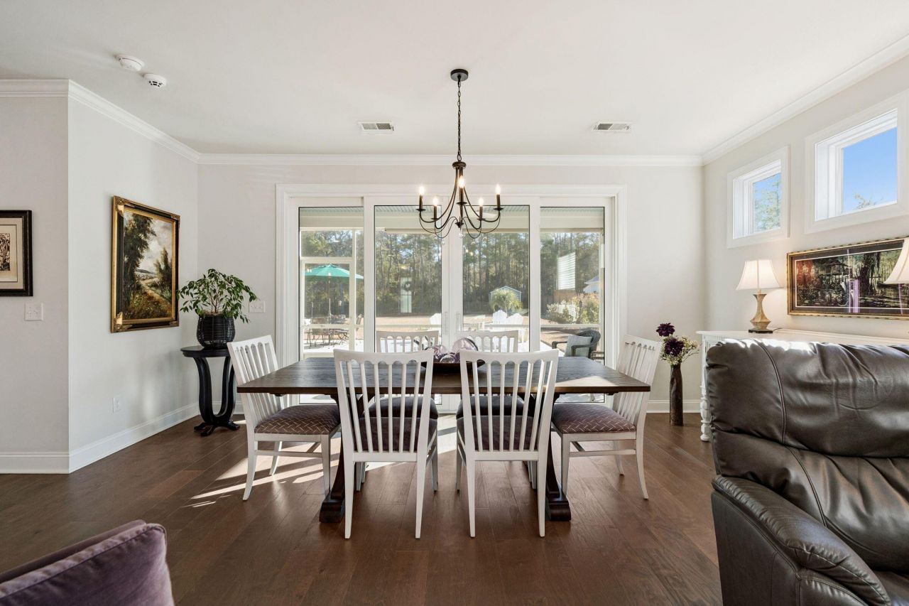 673 Pontoon Road Photo 26