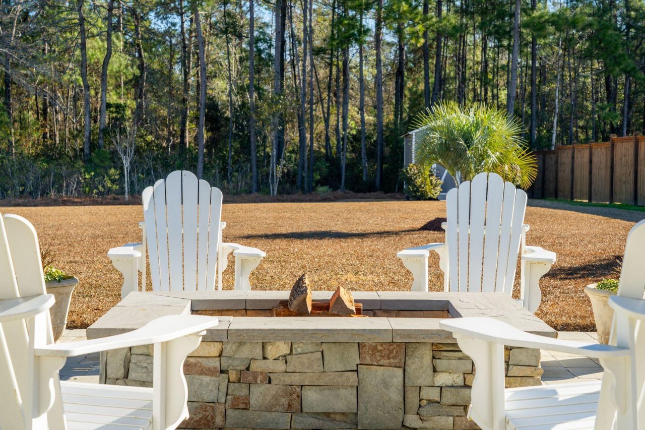 673 Pontoon Road Photo 32