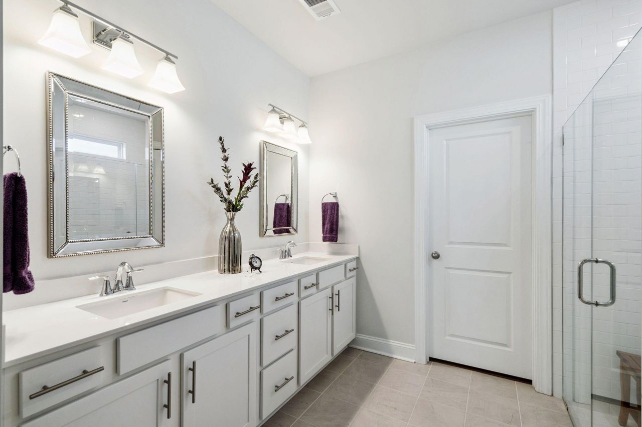 673 Pontoon Road Photo 40