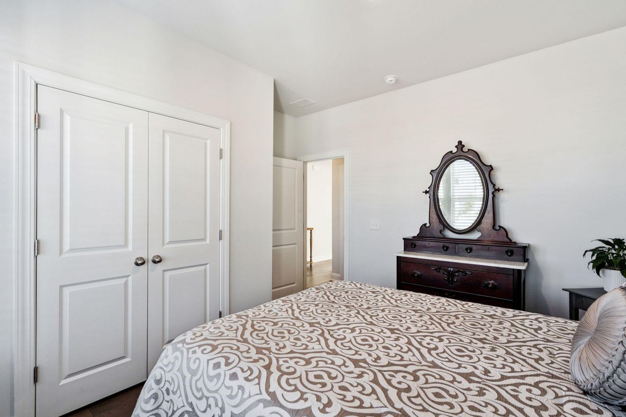 673 Pontoon Road Photo 47