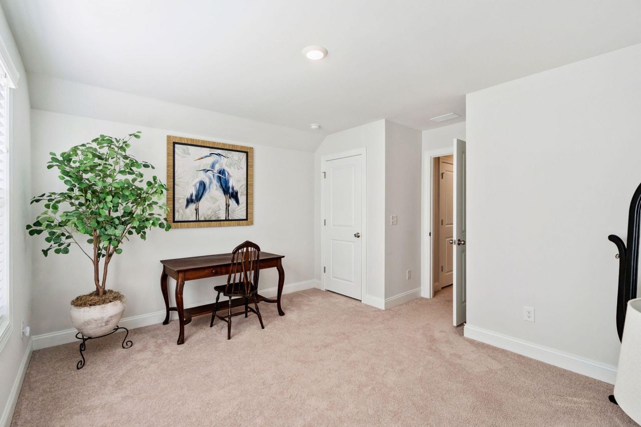 673 Pontoon Road Photo 54