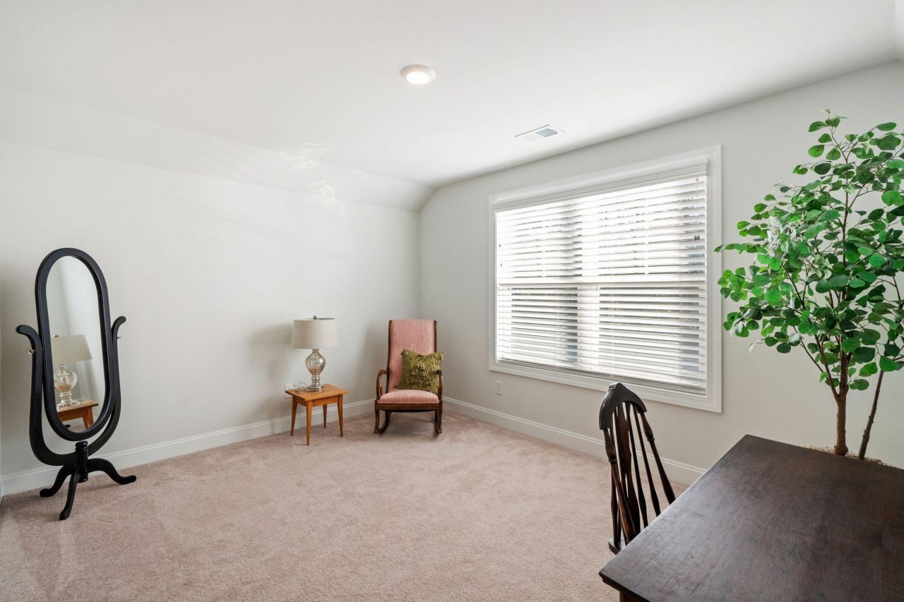 673 Pontoon Road Photo 55