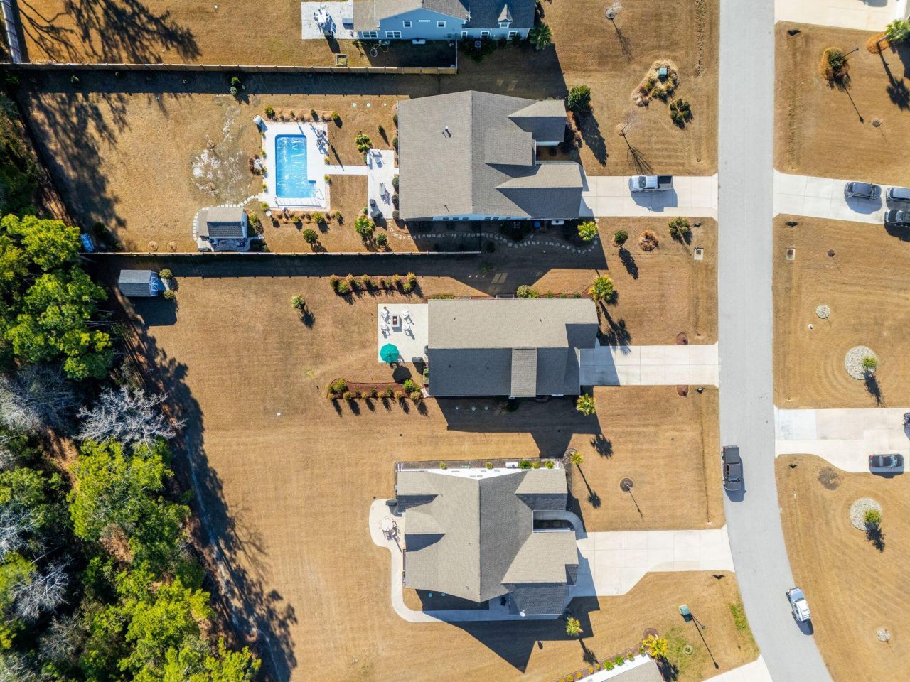 673 Pontoon Road Photo 76