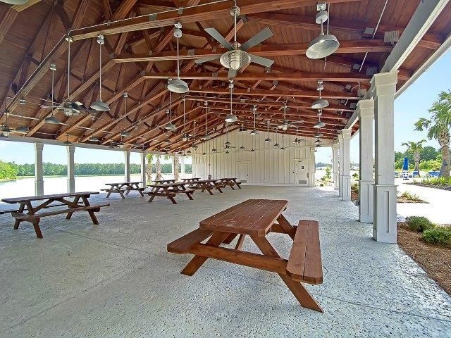 673 Pontoon Road Photo 86