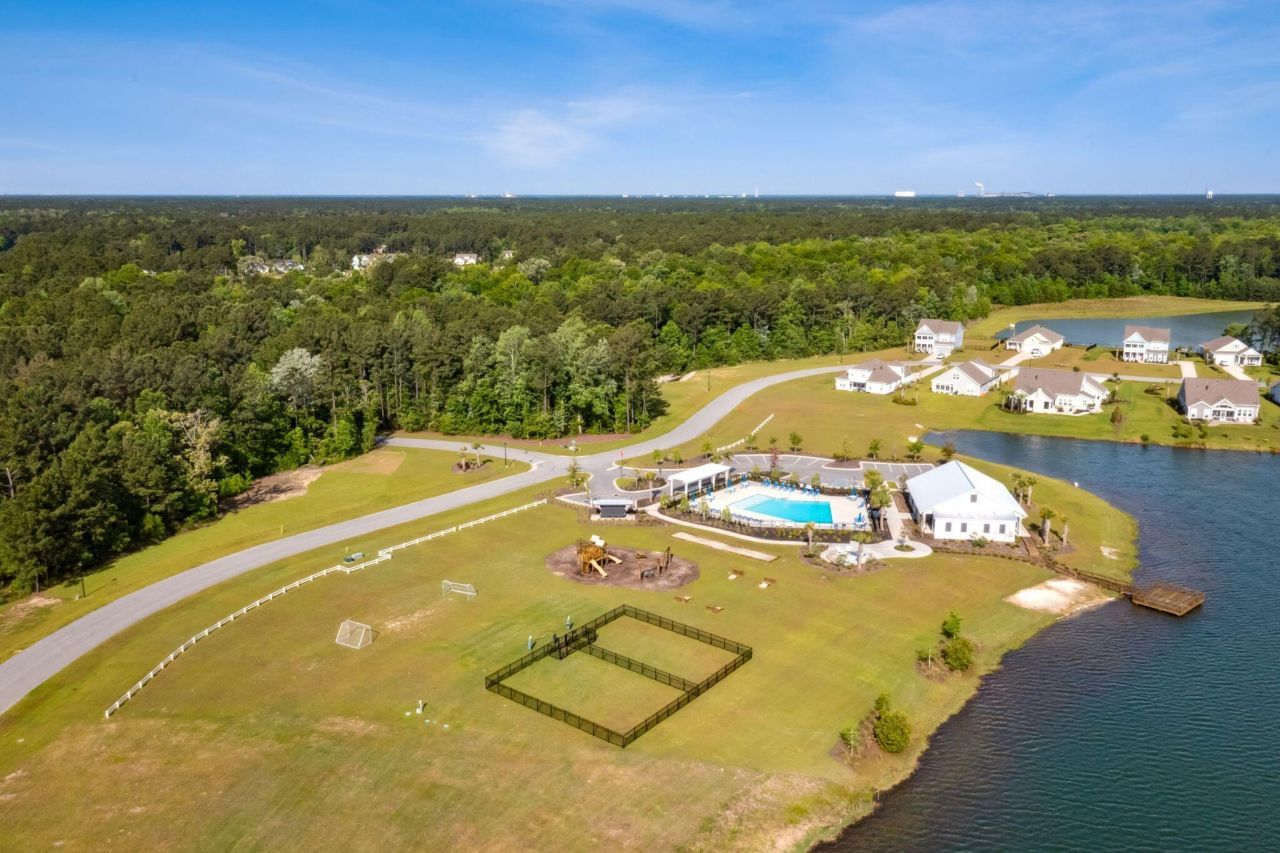 673 Pontoon Road Photo 91