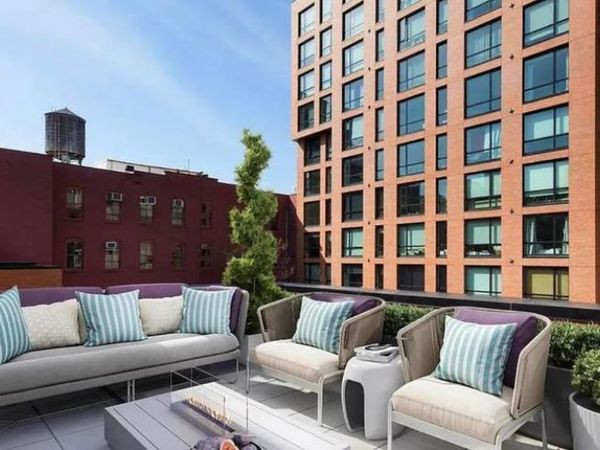 537 W 27th Street , Unit 2D, Manhattan, NY 10001