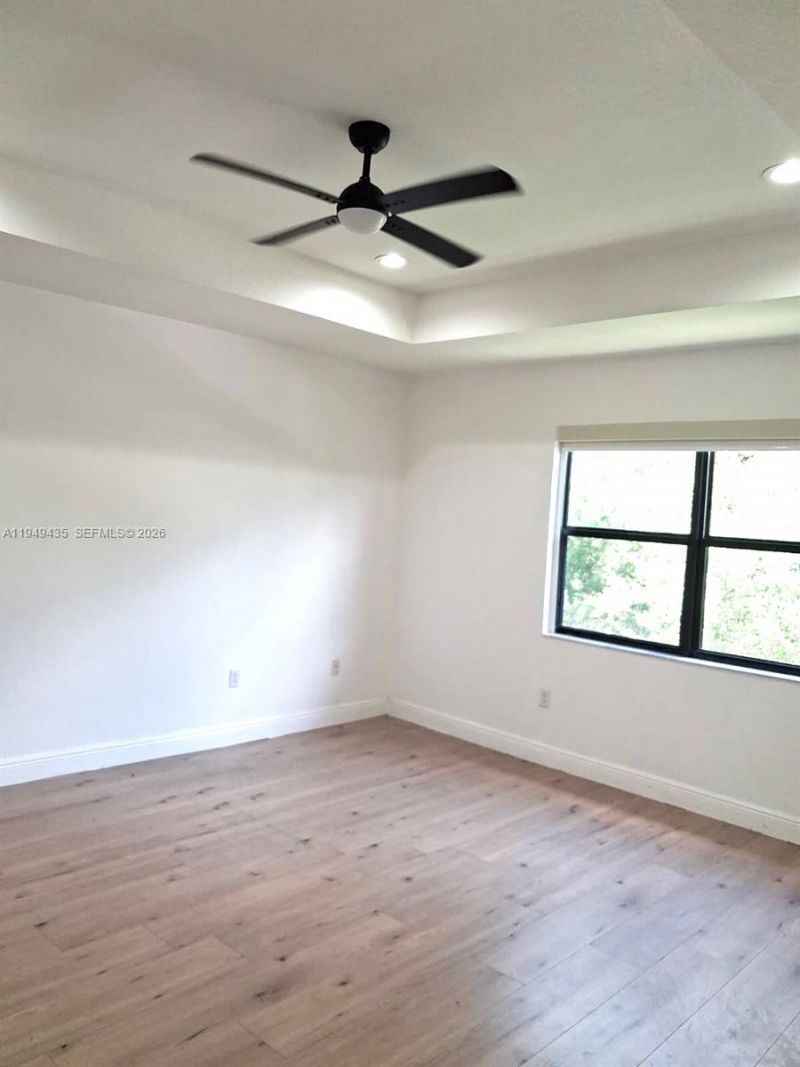 9855 NW 89th Ter, Doral, FL 33178 Photo