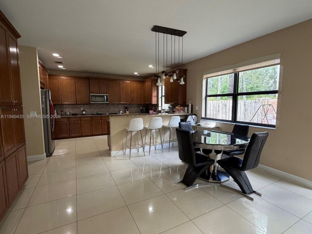 9855 NW 89th Ter, Doral, FL 33178 Photo