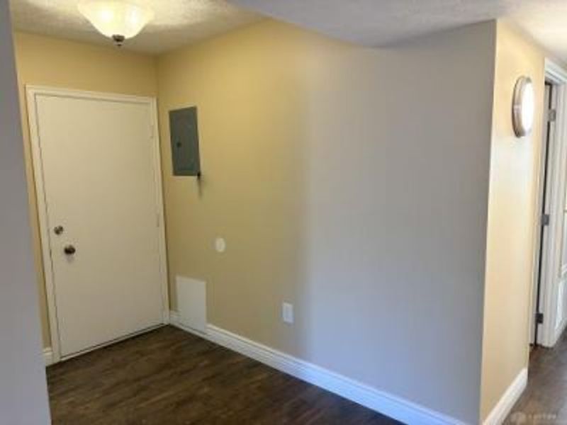 1100 Eagle Nest Court, Unit 1, Dayton, OH 45449 Photo 9
